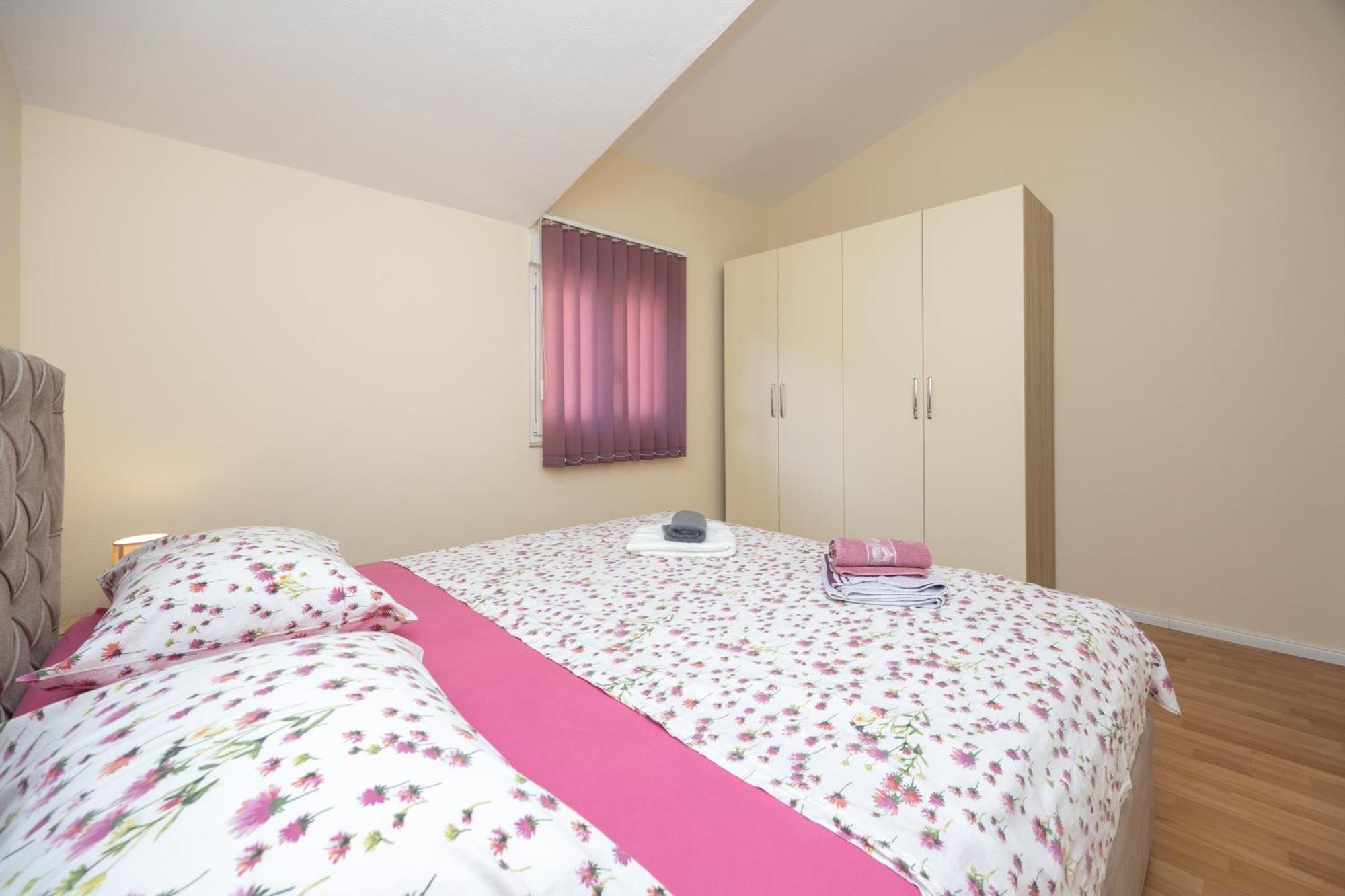 Apartman Markulin Trogir Exterior photo